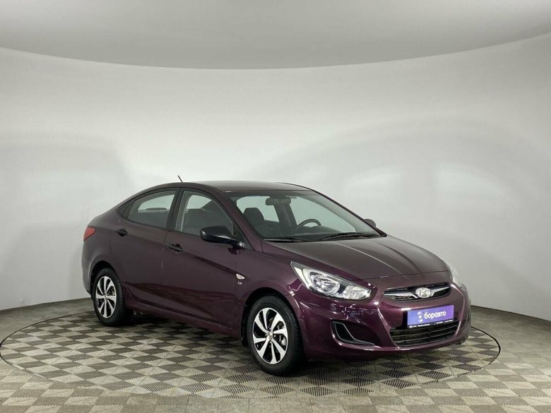 Hyundai solaris 2011