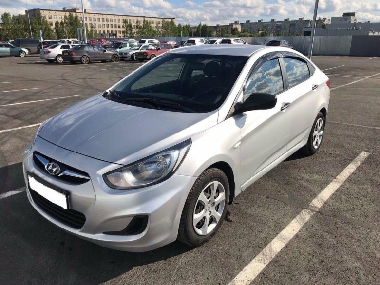 Hyundai Solaris 2012