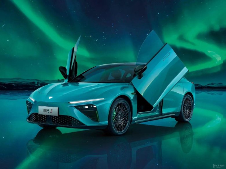 Neta s электрокар