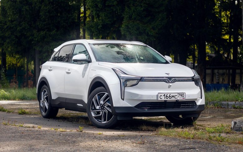 Китайский электромобиль neta