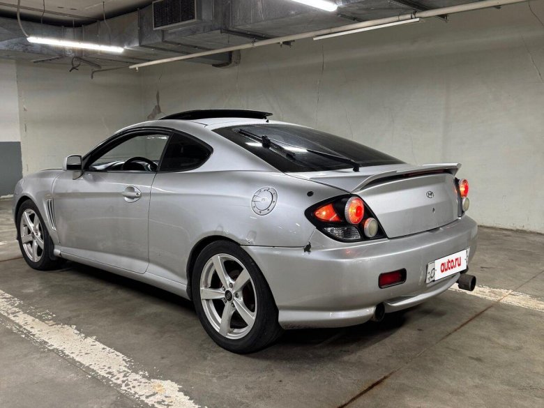 Hyundai coupe 2002