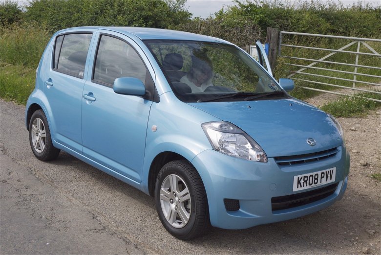 Daihatsu Sirion 2010