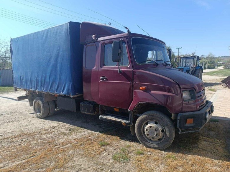 Грузовик зил 5301 бычок