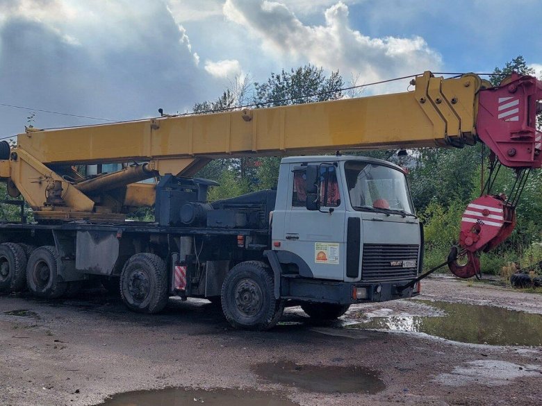 Автокран ивановец