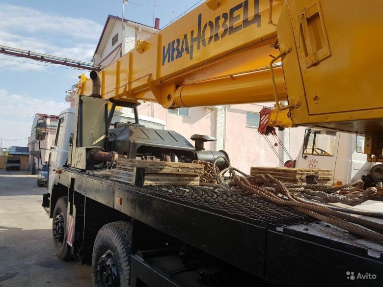 Автокран 25 тонн