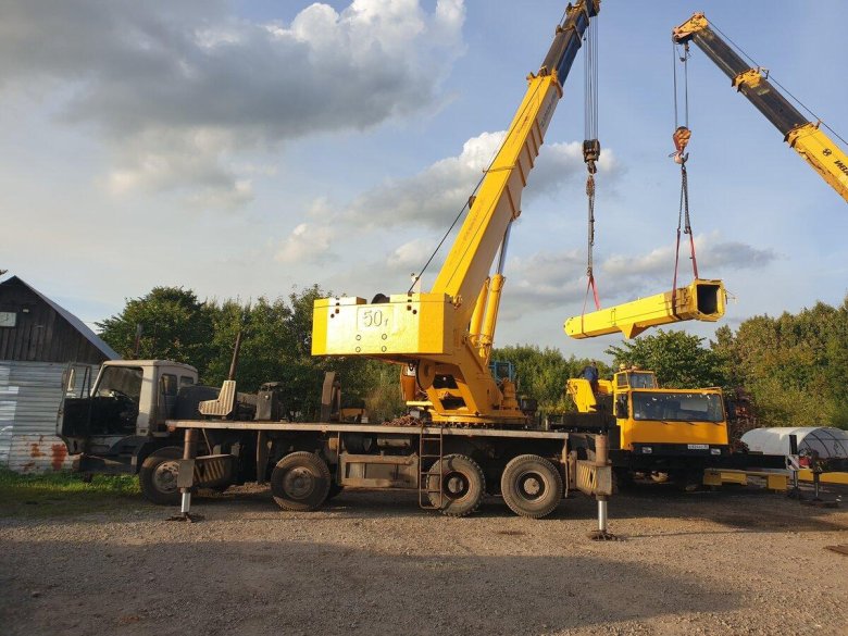 Автокран 25 тонн