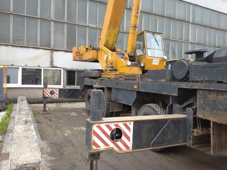 Автокран ивановец