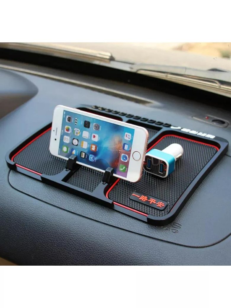 Коврик держатель для телефона в машину