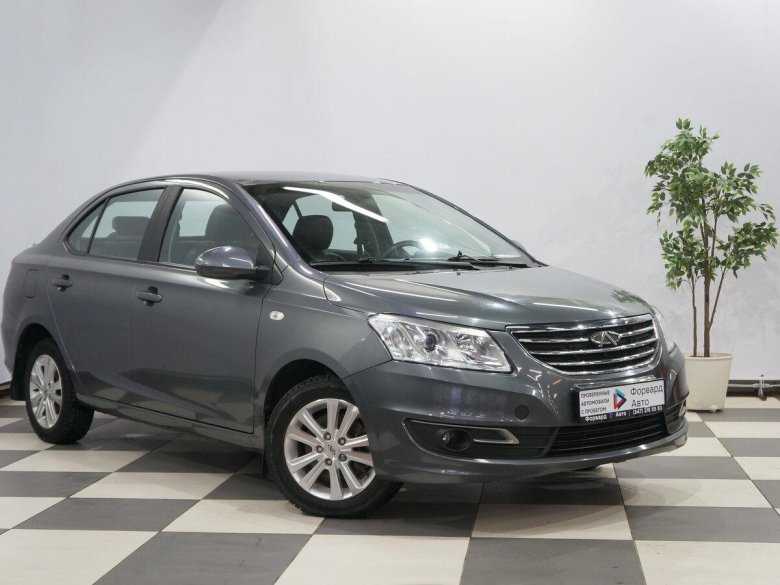 Черри седан 2015