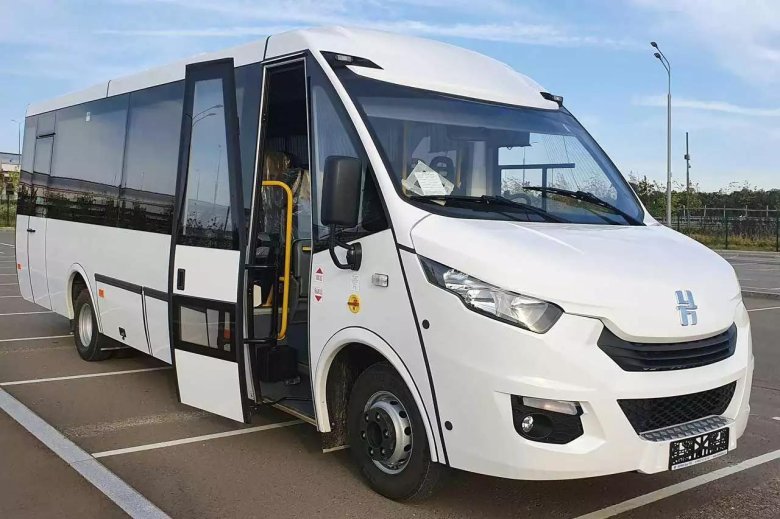 Автобус Неман 4202