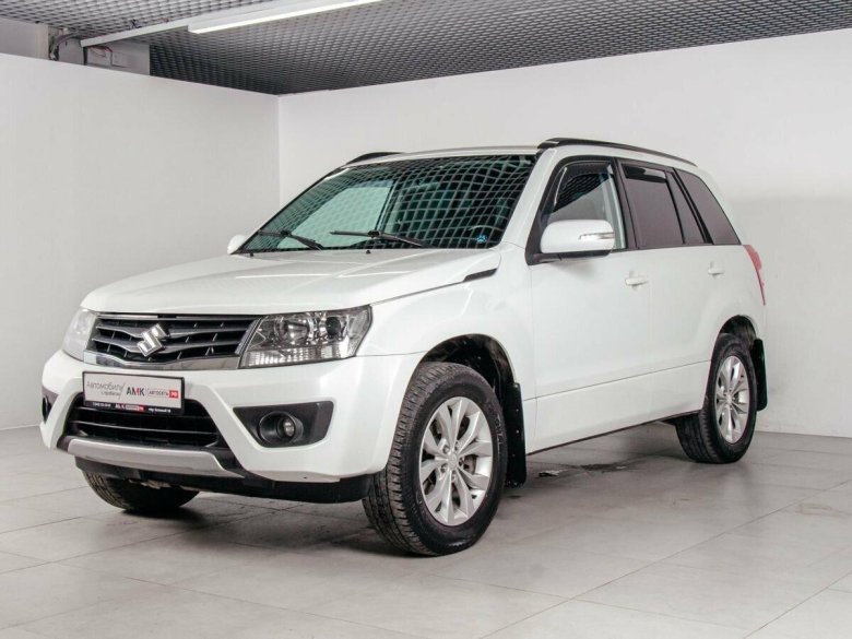 Сузуки Гранд Витара 2014 белый
