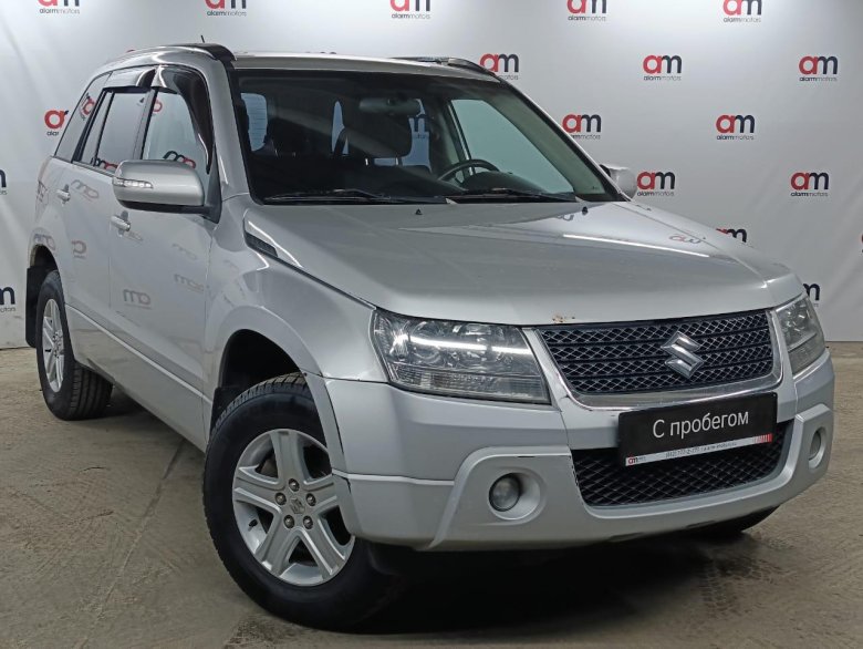 Suzuki grand vitara 2011