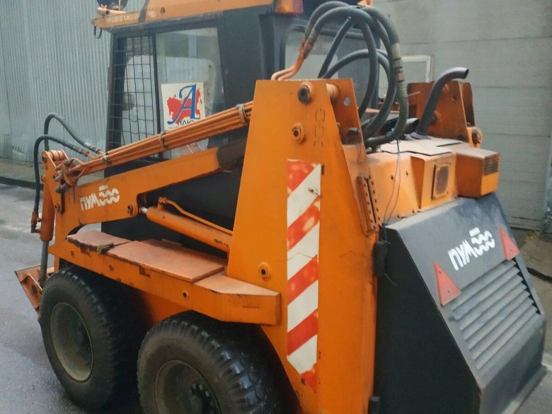 Мини-погрузчик уралвагонзавод пум-500