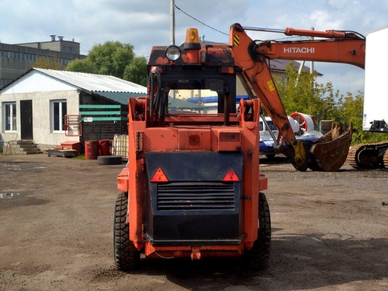 Размеры мини погрузчика Уралвагонзавод пум 500