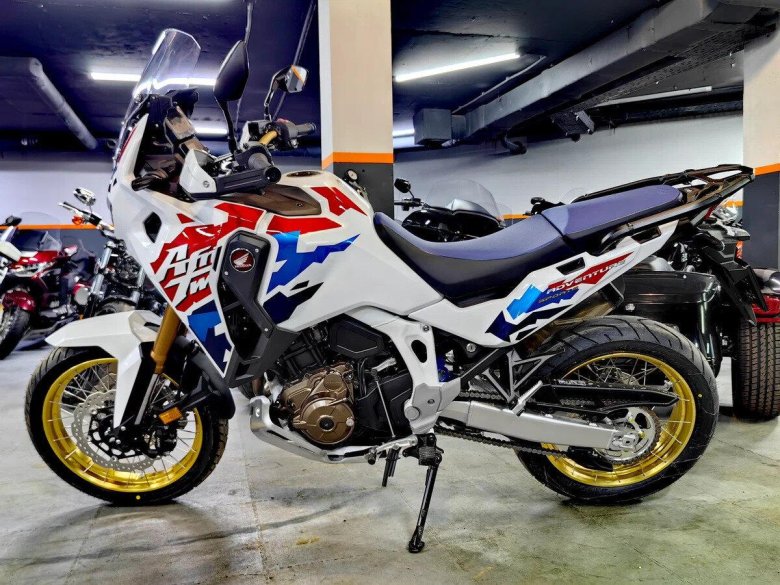 Honda crf 1100 l africa twin