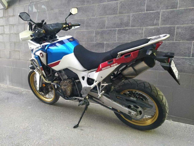 Honda crf 1000 l africa twin