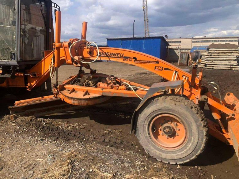 Автогрейдер DM-14.1 Рыбинец