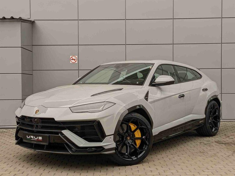Lamborghini urus performante