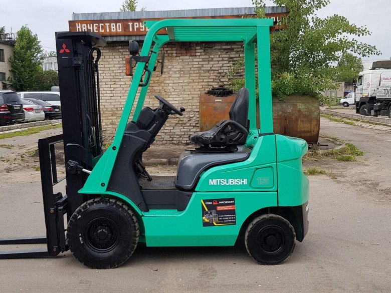 Вилочный погрузчик Mitsubishi fd15nt