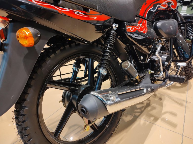 Мотоцикл bajaj boxer 150
