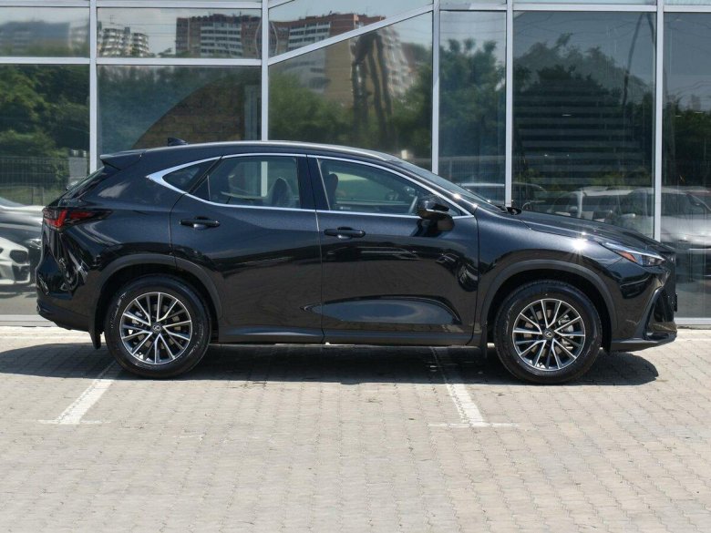 Клиренс Лексус НХ 200