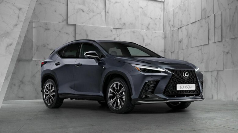 Lexus NX 2022