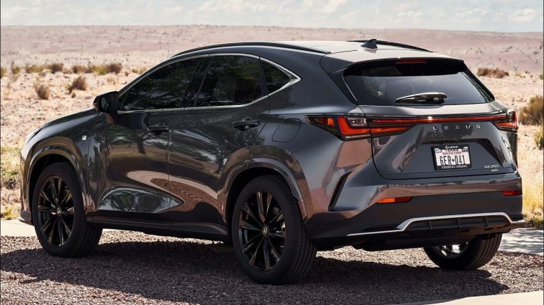 Lexus NX 2022