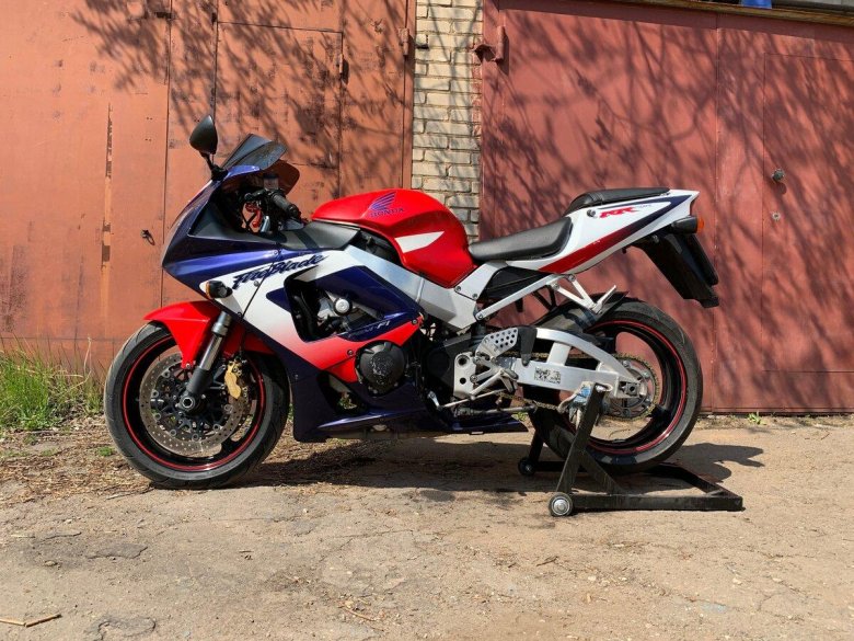 Хонда сбр 929 рр