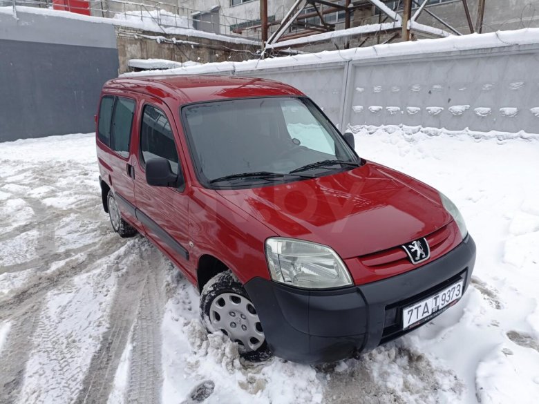 Пежо партнер 2010