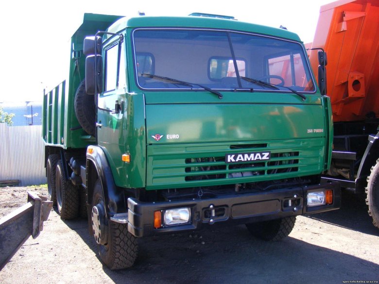 КАМАЗ 65115 самосвал зеленый