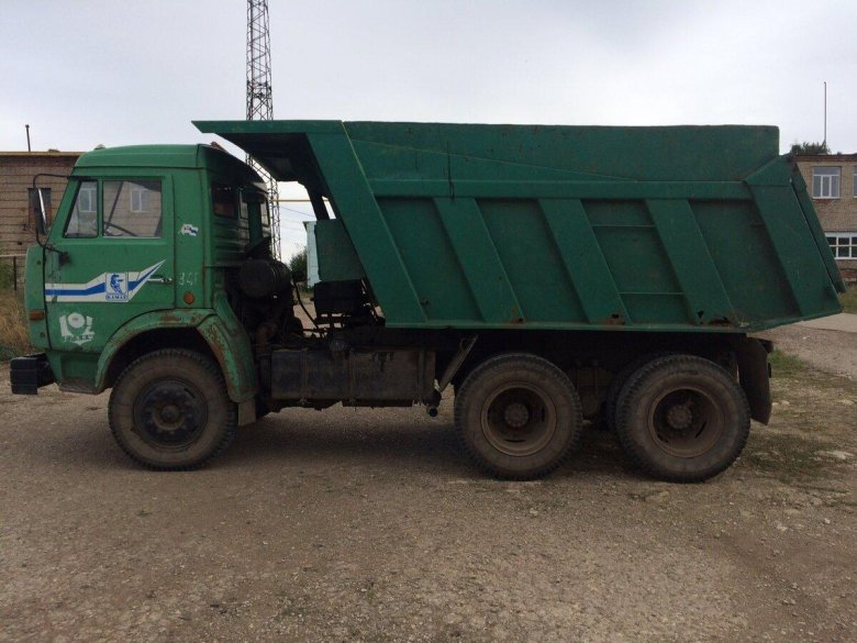 КАМАЗ 65115 самосвал зеленый