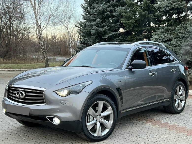 Infiniti fx37