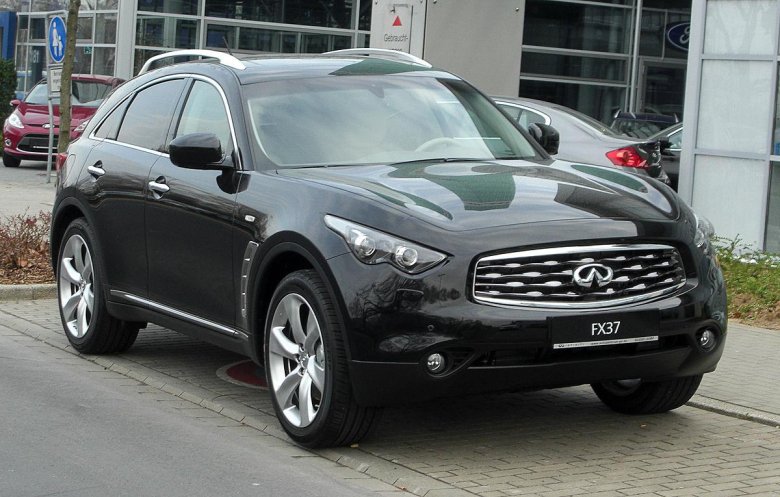 Infiniti fx37 черный