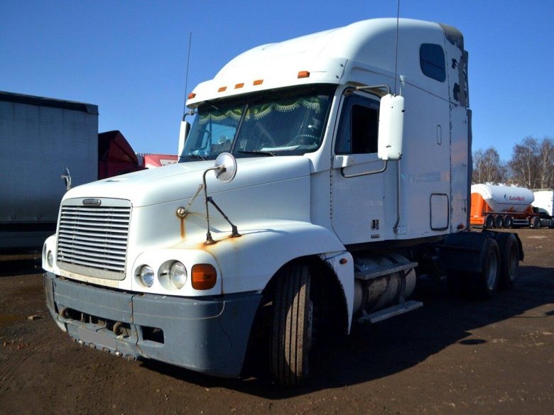 Тягач Фредлайнер Центури