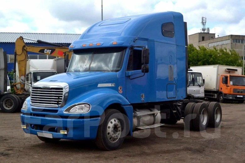 Freightliner Columbia 120