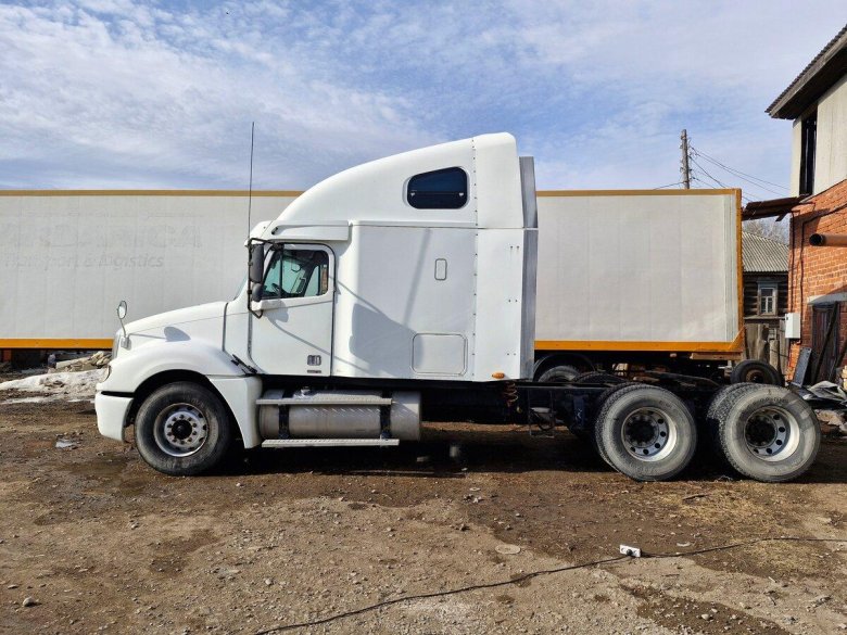 Фредлайнер коламбия 2003