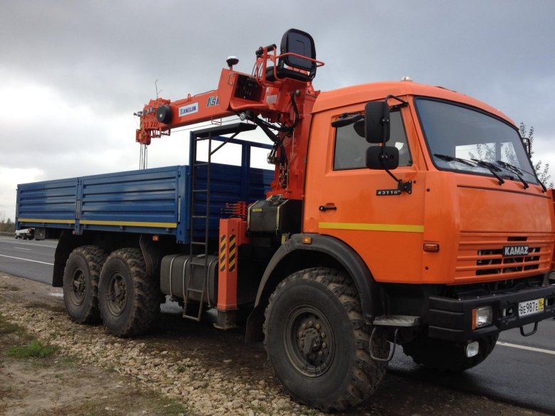 КАМАЗ вездеход бортовой 43118