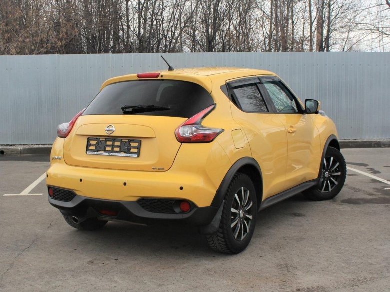 Ниссан жук 2014