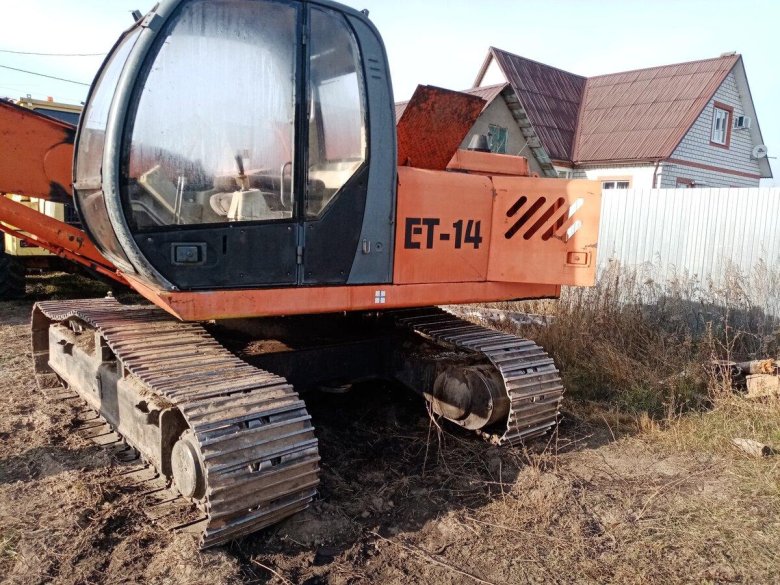 Гусеничные экскаваторы