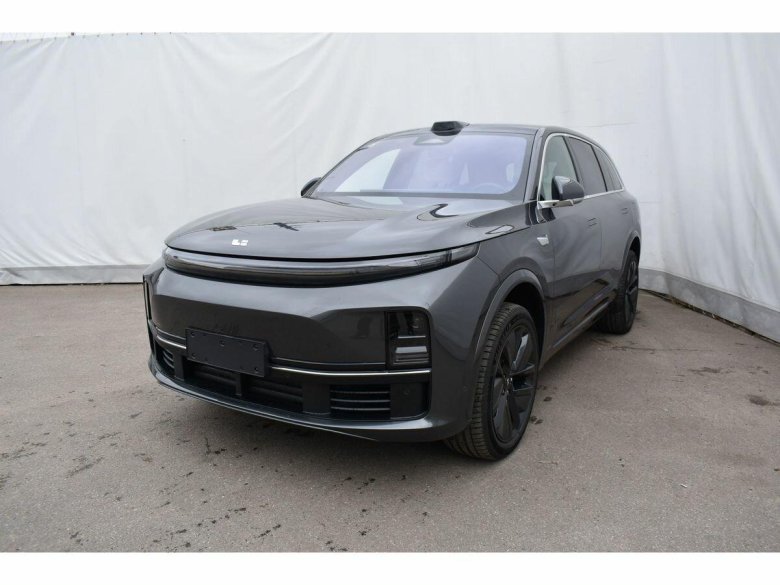 Внедорожник li