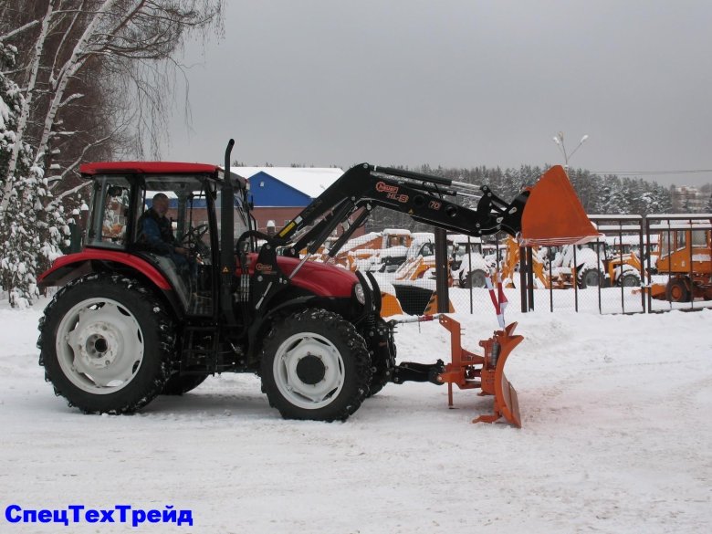 Трактор ЛМЗ 904