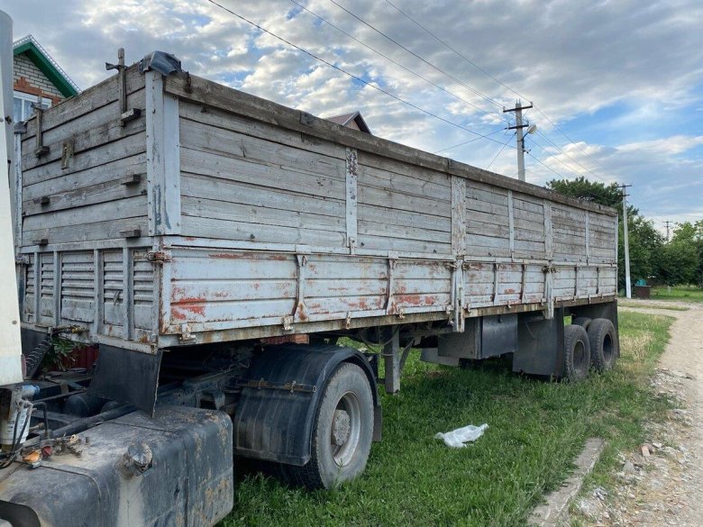 Полуприцеп бортовой ОДАЗ 9370