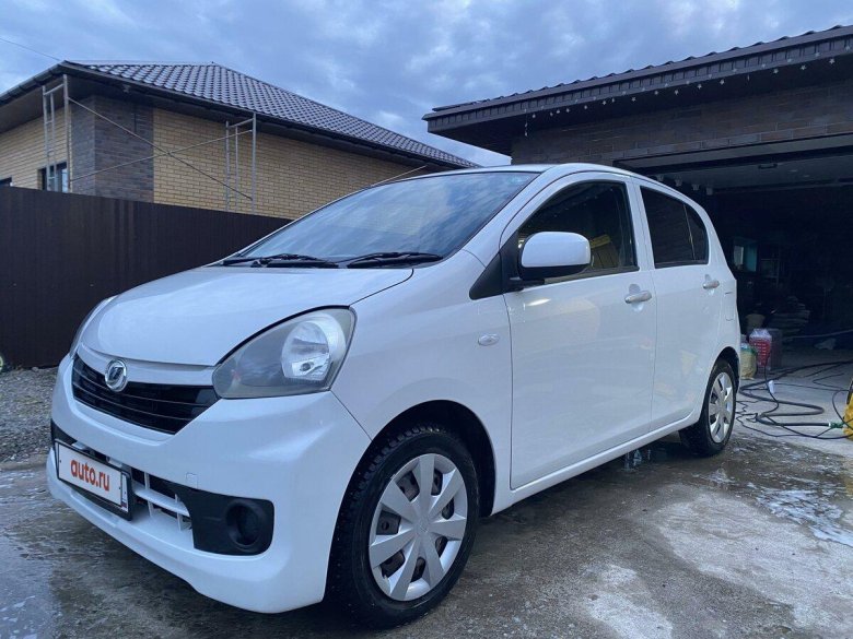 Daihatsu Mira e:s автомобили Daihatsu