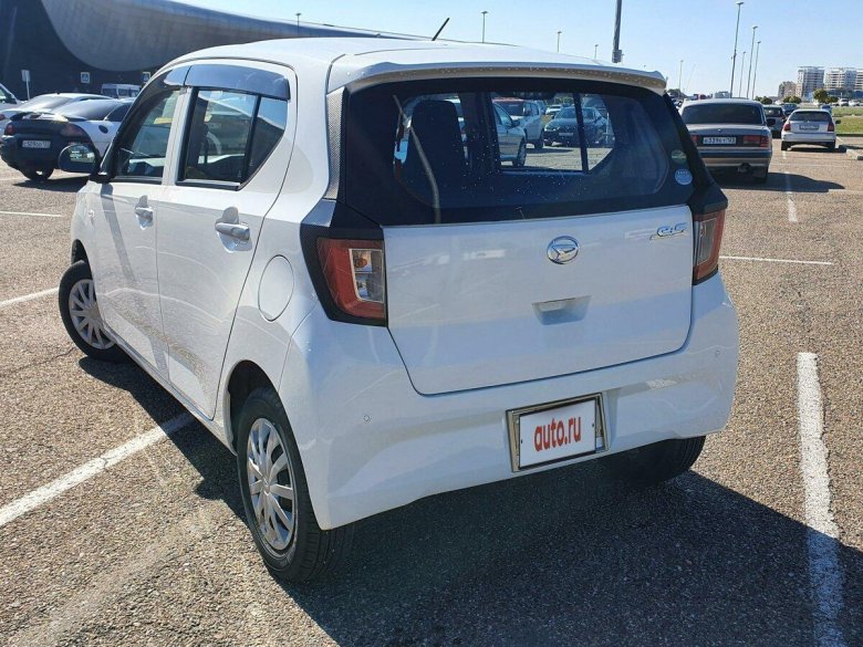 Дайхатсу мира CVT