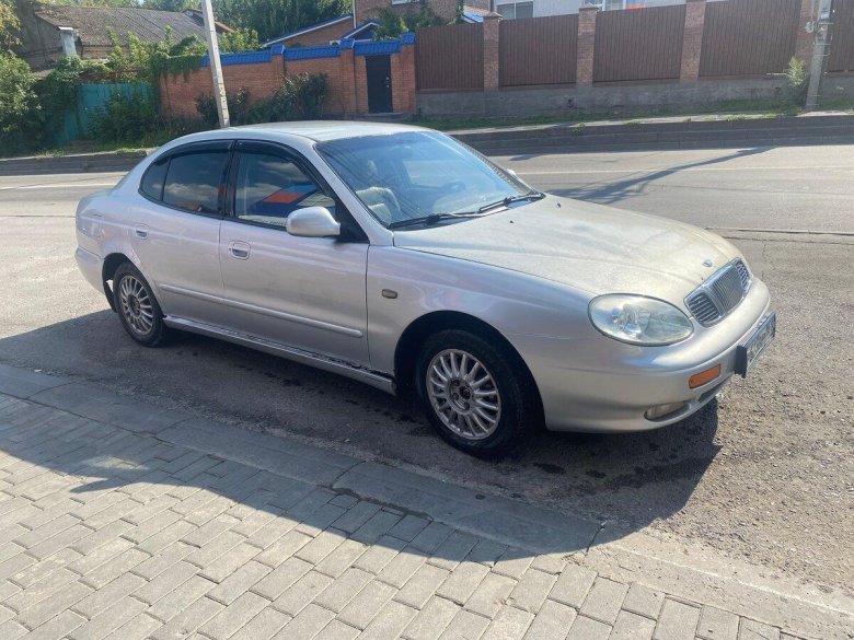 Дэу леганза 2002