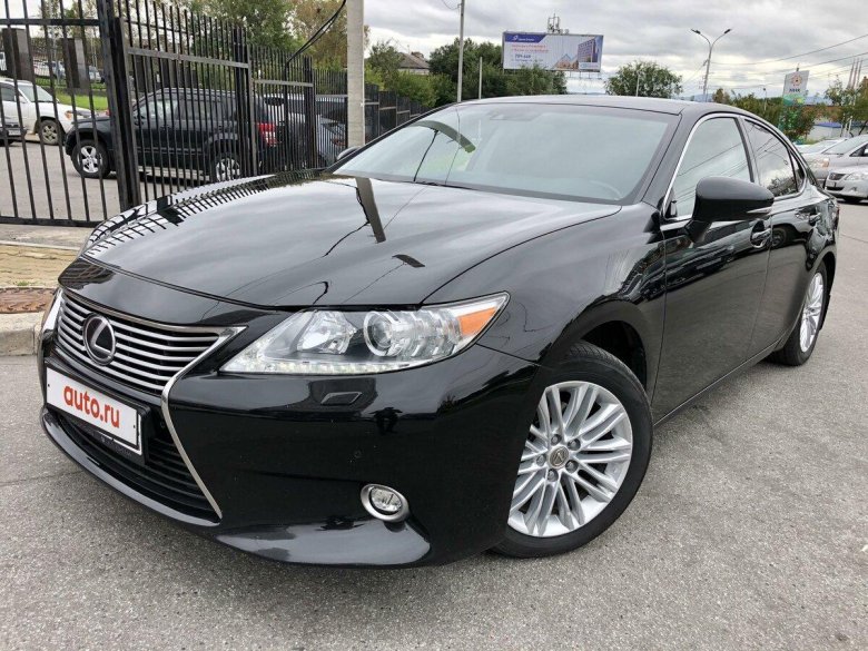 Лексус ЕС 350 2015