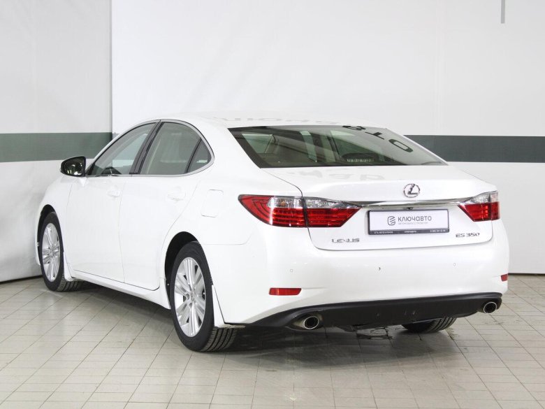Лексус es 250 2017