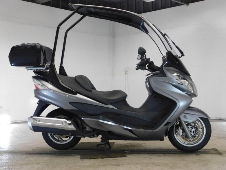 Suzuki Skywave 400