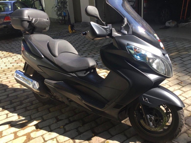 Suzuki Skywave 400