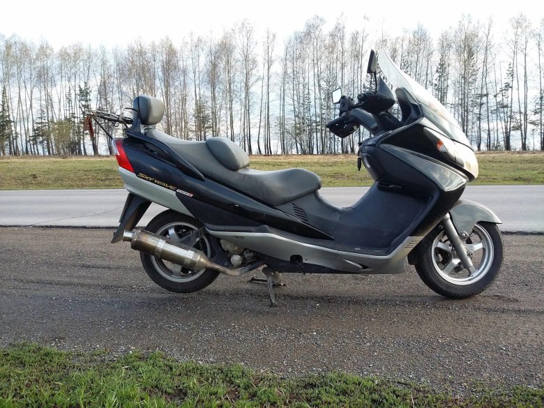 Suzuki Skywave 400
